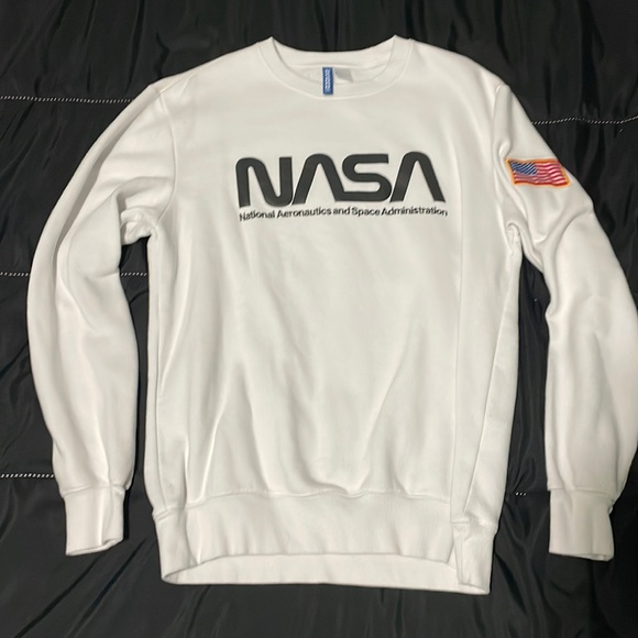 NASA Crewneck Sweatshirt - Picture 1 of 1